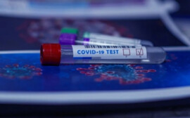 В Оренбурге предложили ежедневно тестировать на COVID-19 строителей областной детской больницы