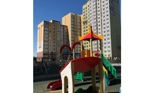 в ЖК Оренбуржье двух и трех-комнатные квартиры в готовом доме