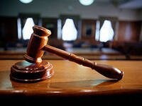 Служащего администрации Соль-Илецка оштрафовали за игнорирование обращений жителей‍