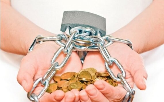 Орский завод «Ормето-ЮУМЗ» не может выйти из простоя и сокращает штат‍