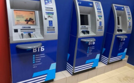 Клиенты ВТБ смогут снимать наличные по QR-коду в банкоматах