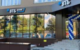 ВТБ увеличил число розничных клиентов до 16 млн человек