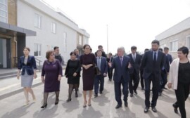 Кенес Ракишев и Асель Тасмагамбетова открыли уникальный дом для детей-сирот в Актобе 