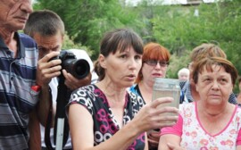 Юрий Берг взял под контроль проблемы жителей Новой Биофабрики
