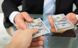 ЕвроКредит предлагает максимально быстро и просто получить денежный займ